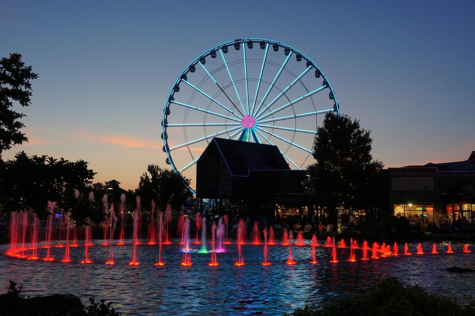 The Tiny Barn, 1089 Free Tickets Each Paid Day, Dollywood And More Sevierville Buitenkant foto